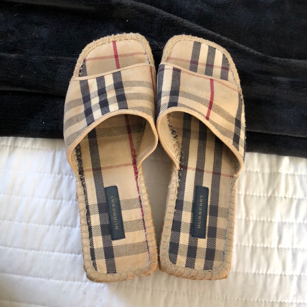 Burberry sandals